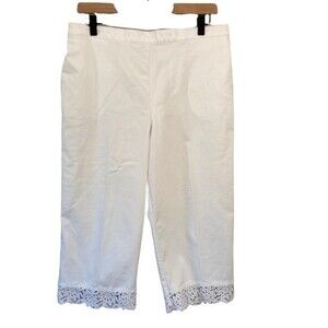 Alfred Dunner Lace Crochet Hem Detail Elastic Waist Cropped Pull On Pant Stretch